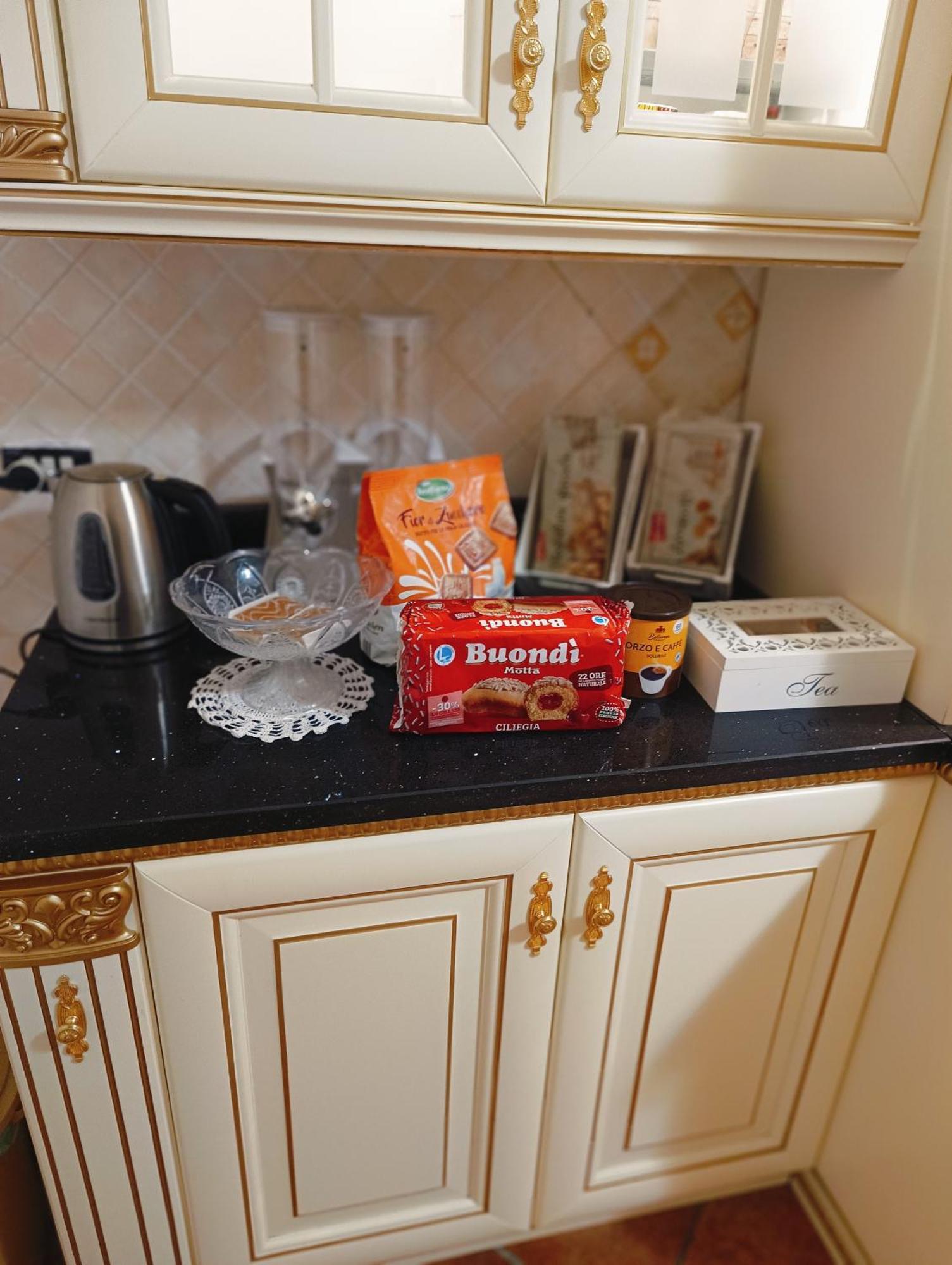 Casa Anto' Apartment Наполи Екстериор снимка